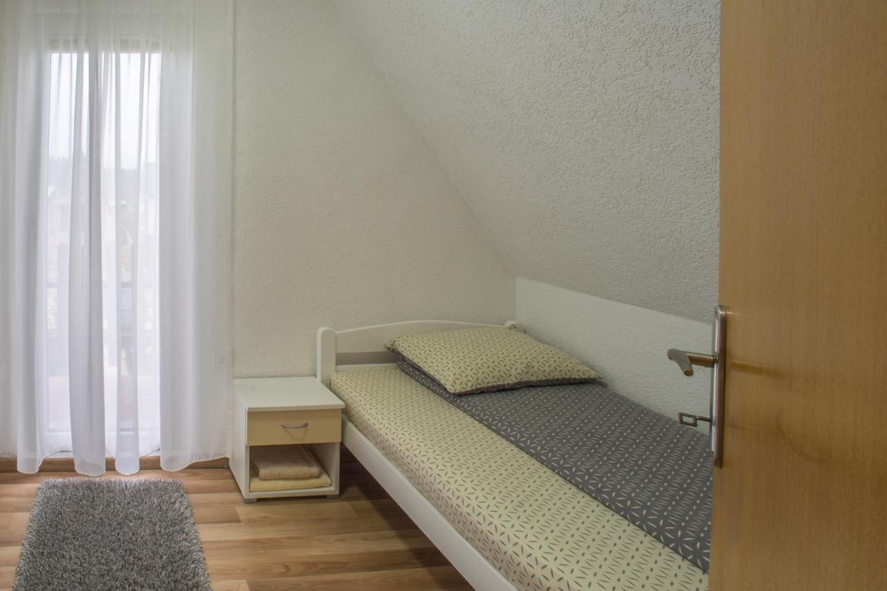 Vacation Home Danilo ชาเบลียค ภายนอก รูปภาพ
